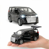 1:32 Scale Alphard Toy Car – Toyota Die-Cast Mini Metal Pull Back