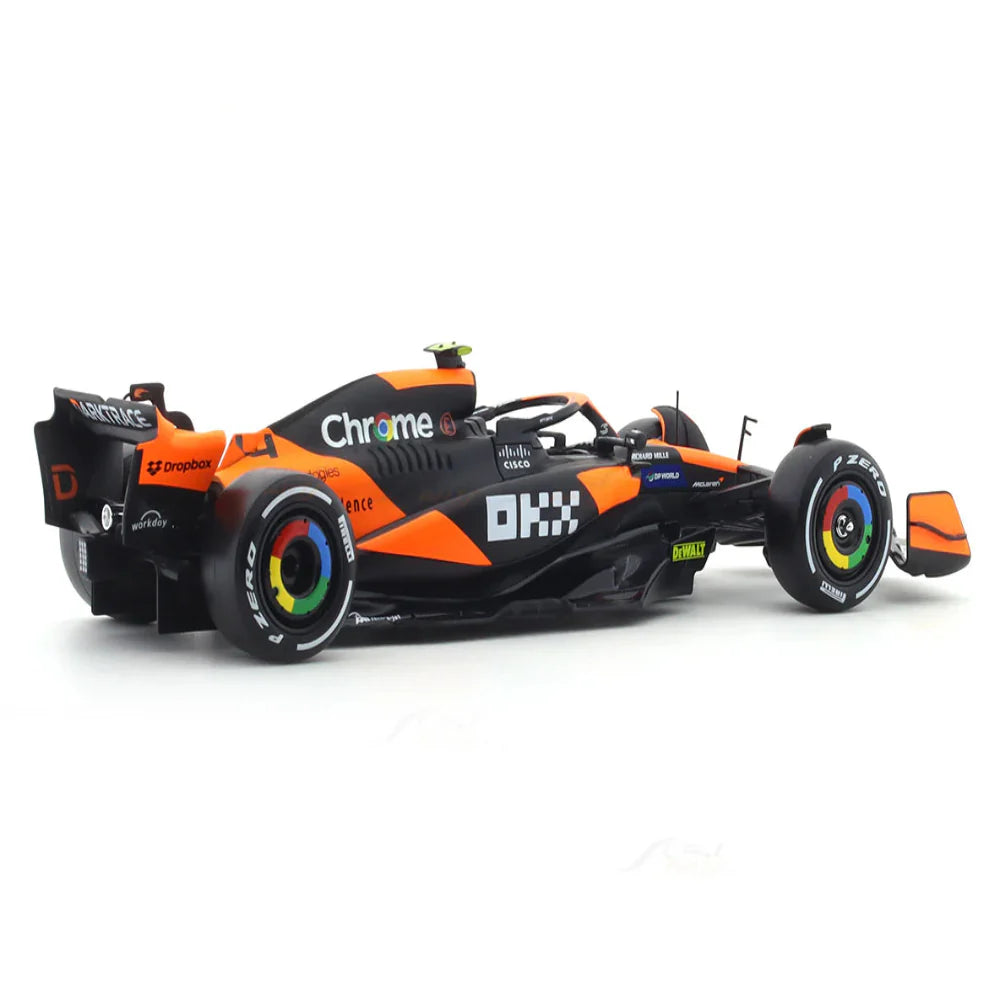 Bburago 2024 McLaren MCL38 No.4 with figure 1:24 Bburago licensed diecast Scale Model car collectible