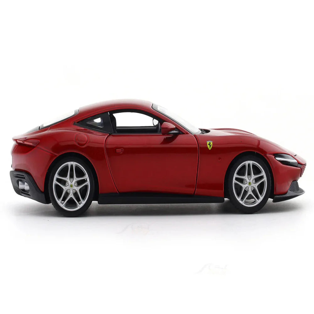 Bburago Ferrari Roma with Acrylic case 1:24 Bburago licensed diecast Scale Model car collectible
