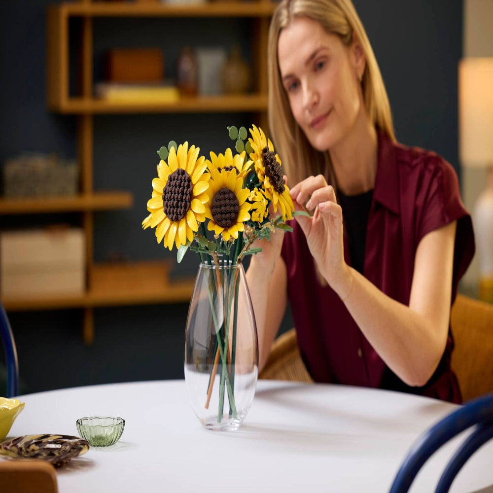 Lego 11502 Botanicals Sunflower Bouquet (686 Pieces)