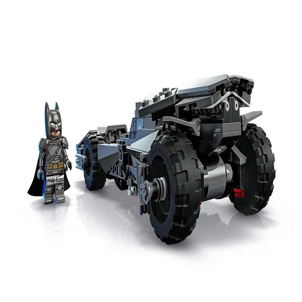 Lego 76331 Super Heroes DC Batman V Superman Batmobile (220 Pieces)