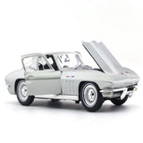 Maisto 1965 Chevrolet Corvette 1:18 Maisto licensed diecast Scale Model car collectible