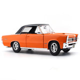 Maisto 1965 Pontiac GTO Hurst Edition orange 1:18 Maisto diecast Scale Model car