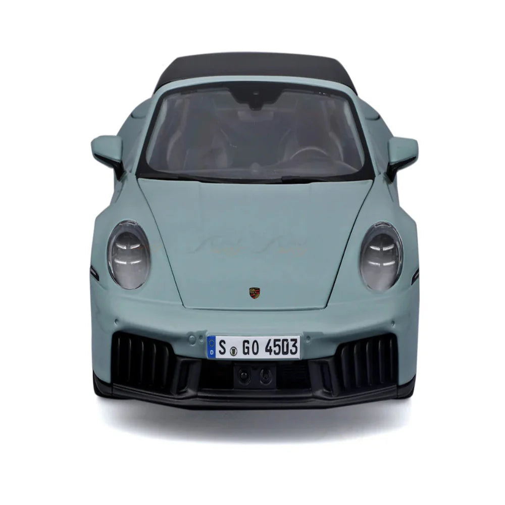 Maisto 2025 Porsche 911 992.2 Targa 4 GTS Hybrid Aventurine Green 1:18 Maisto Licensed Diecast Scale Model Car Collectible