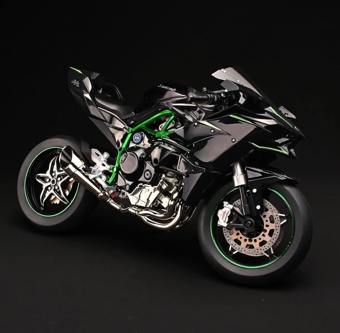 1:9 scale Kawasaki h2r die cast working model