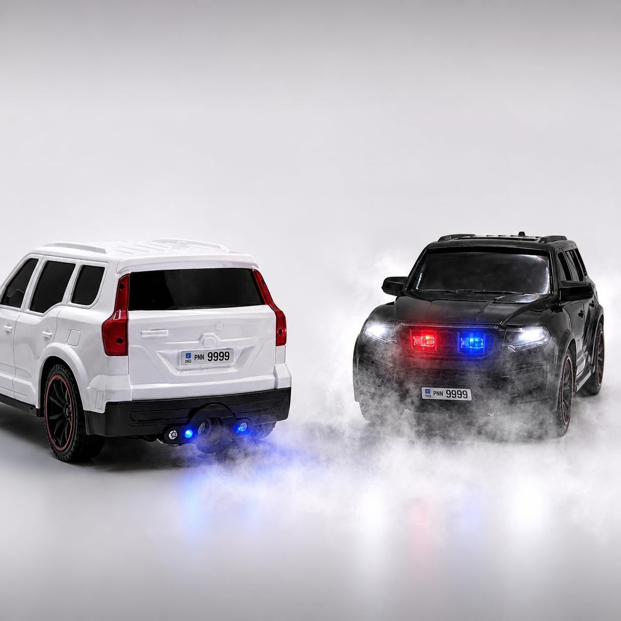 Scorpio-N RC Police SUV Car 1:18 Scale (Plastic) with Smoke Function